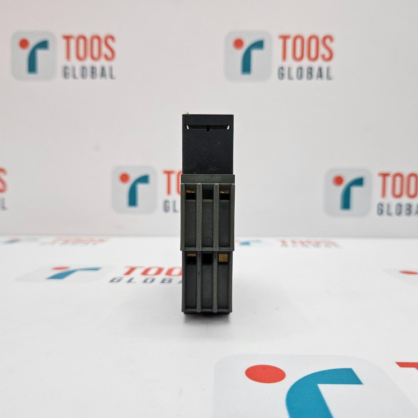ABB C561.01 ELECTRONIC TIME RELAY 1SAR310020R0002