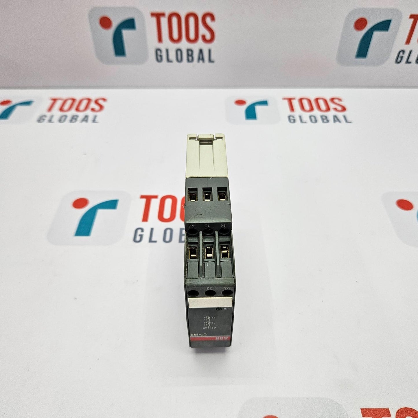 ABB CT-IRS SAFETY RELAY 1SVR430220R9300