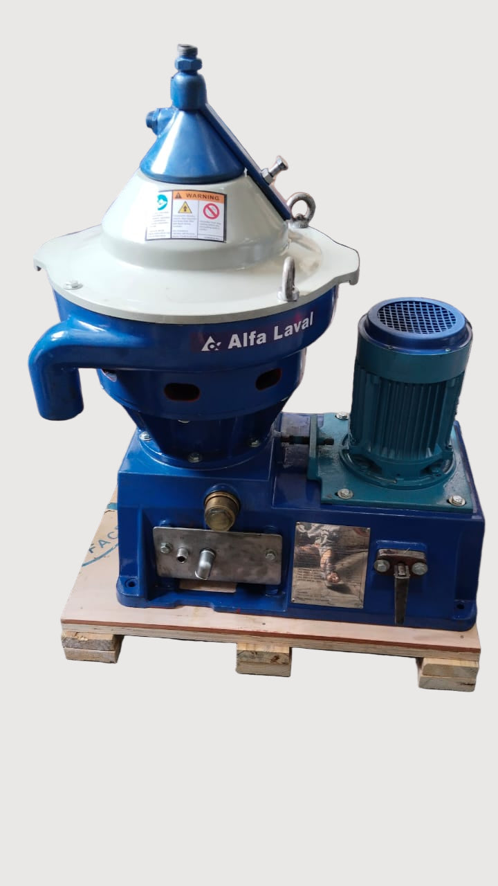 Blue and white ALFA LAVAL PURIFIER SEPARATOR P-605 OIL PURIFIER with 'Alfa Laval' branding on a wooden pallet.
