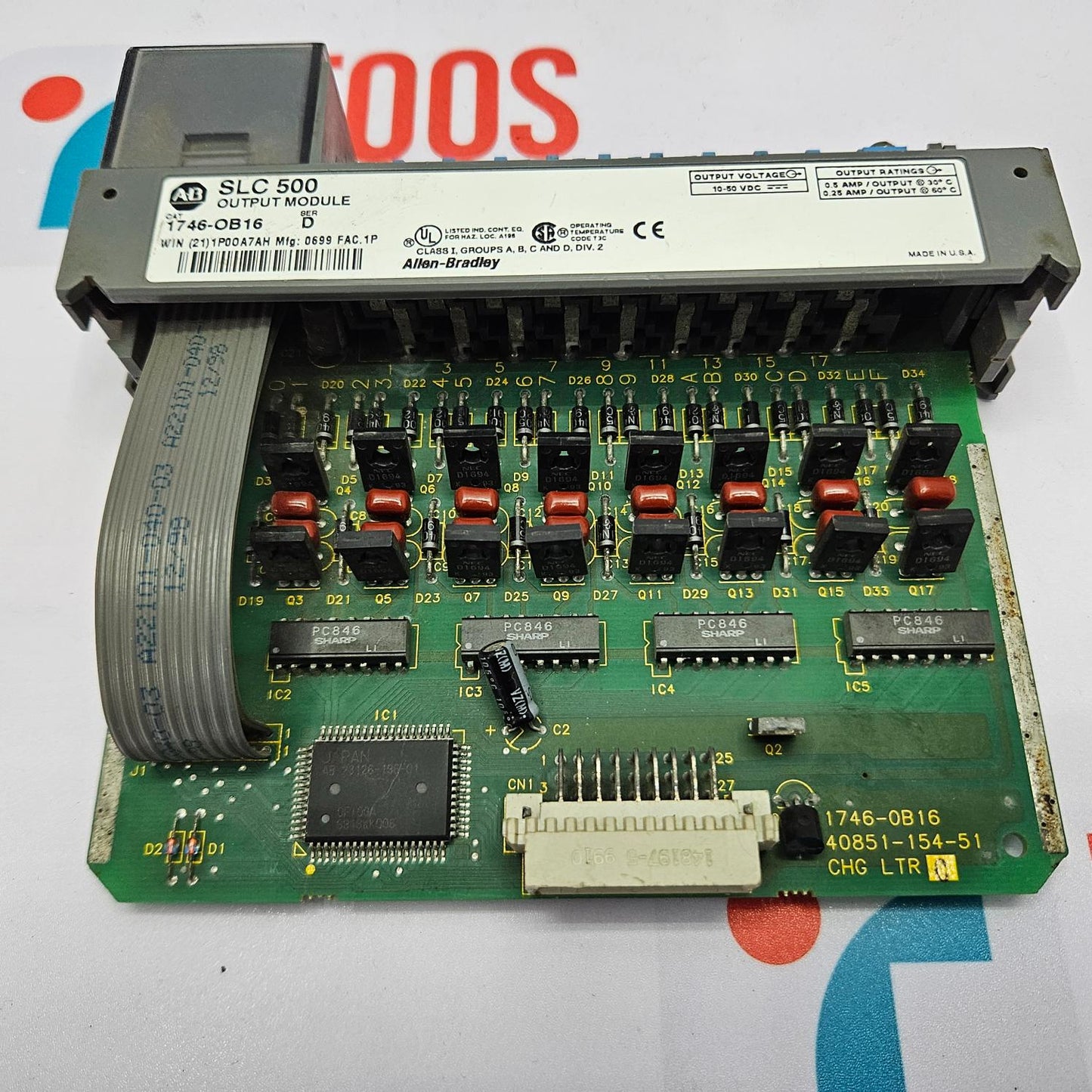 ALLEN-BRADLEY - 1746-OB16 SLC500 SER. D OUTPUT MODULE
