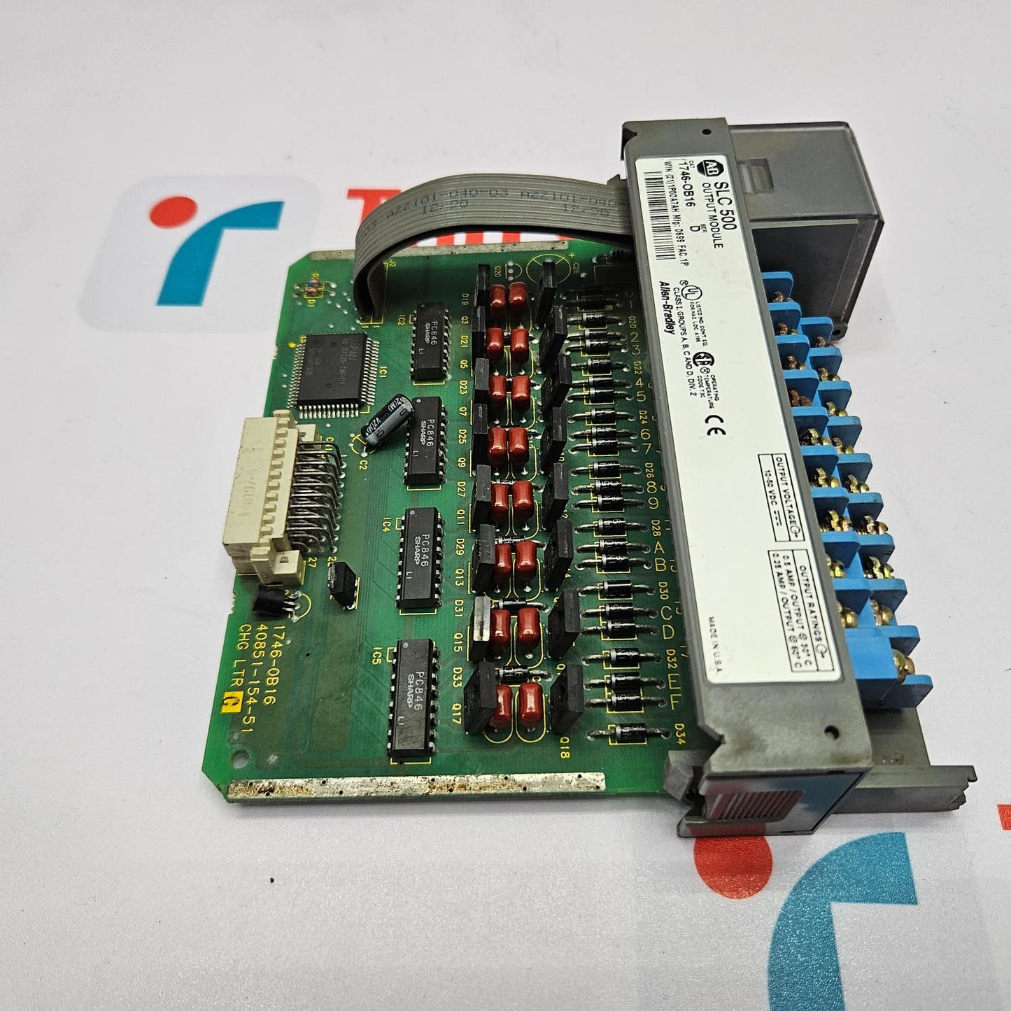 ALLEN-BRADLEY - 1746-OB16 SLC500 SER. D OUTPUT MODULE