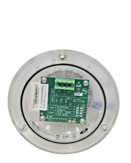 AUTRONICA 116-BG-201 device with a green circuit board on a white background