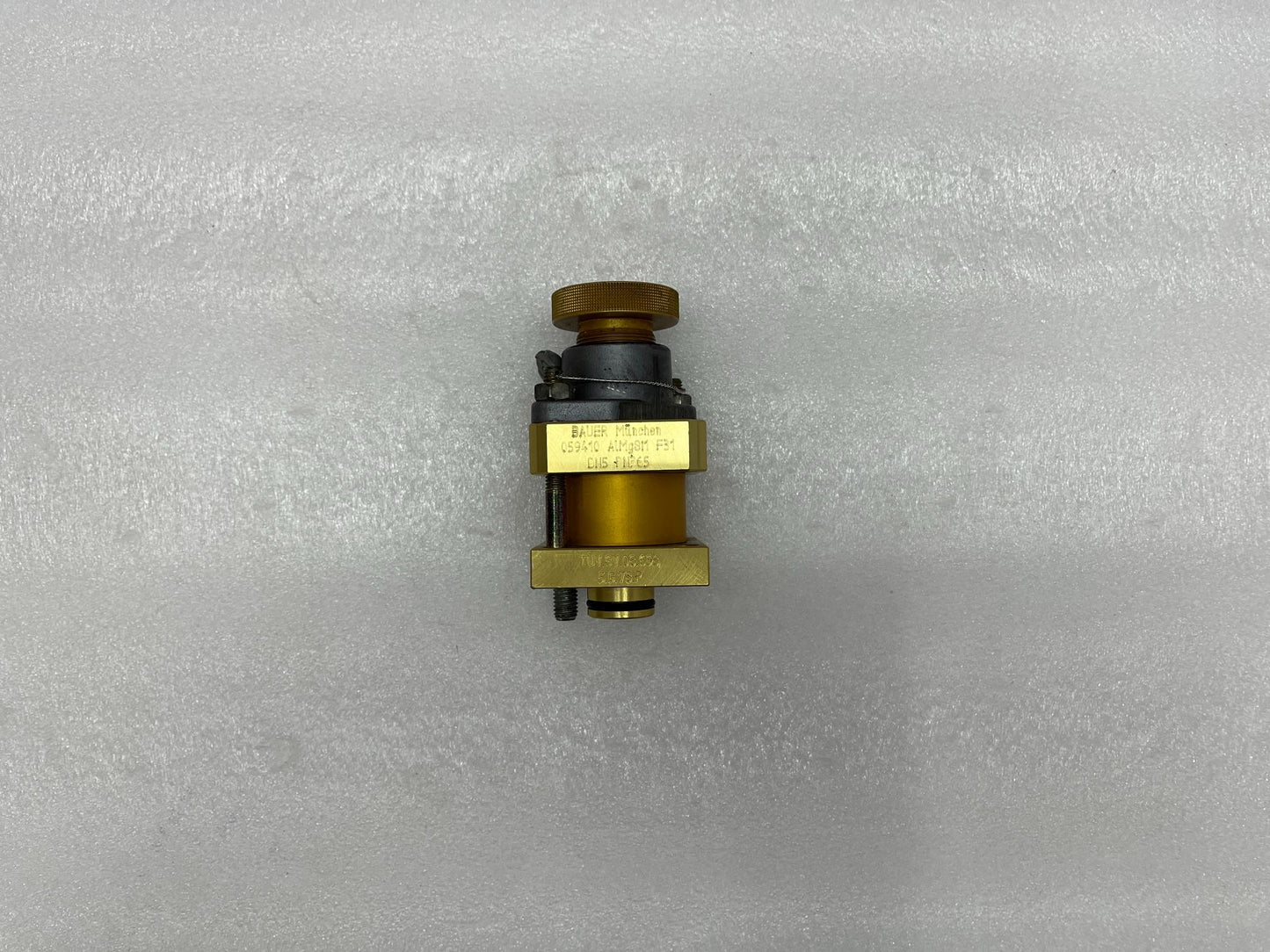 BAUER COMPRESSOR 059410 SAFETY RELIEF VALVE 225 BAR 1001217 NEW