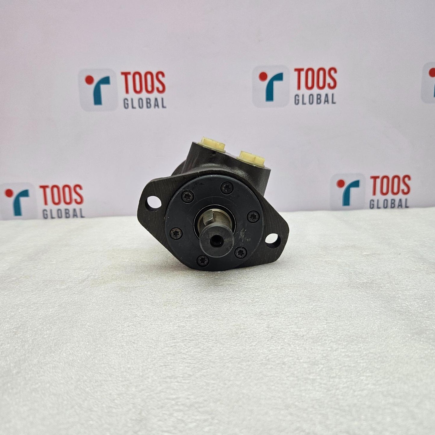 DANFOSS OMR-100 HYDRAULIC MOTOR 151-0212-4 NEW
