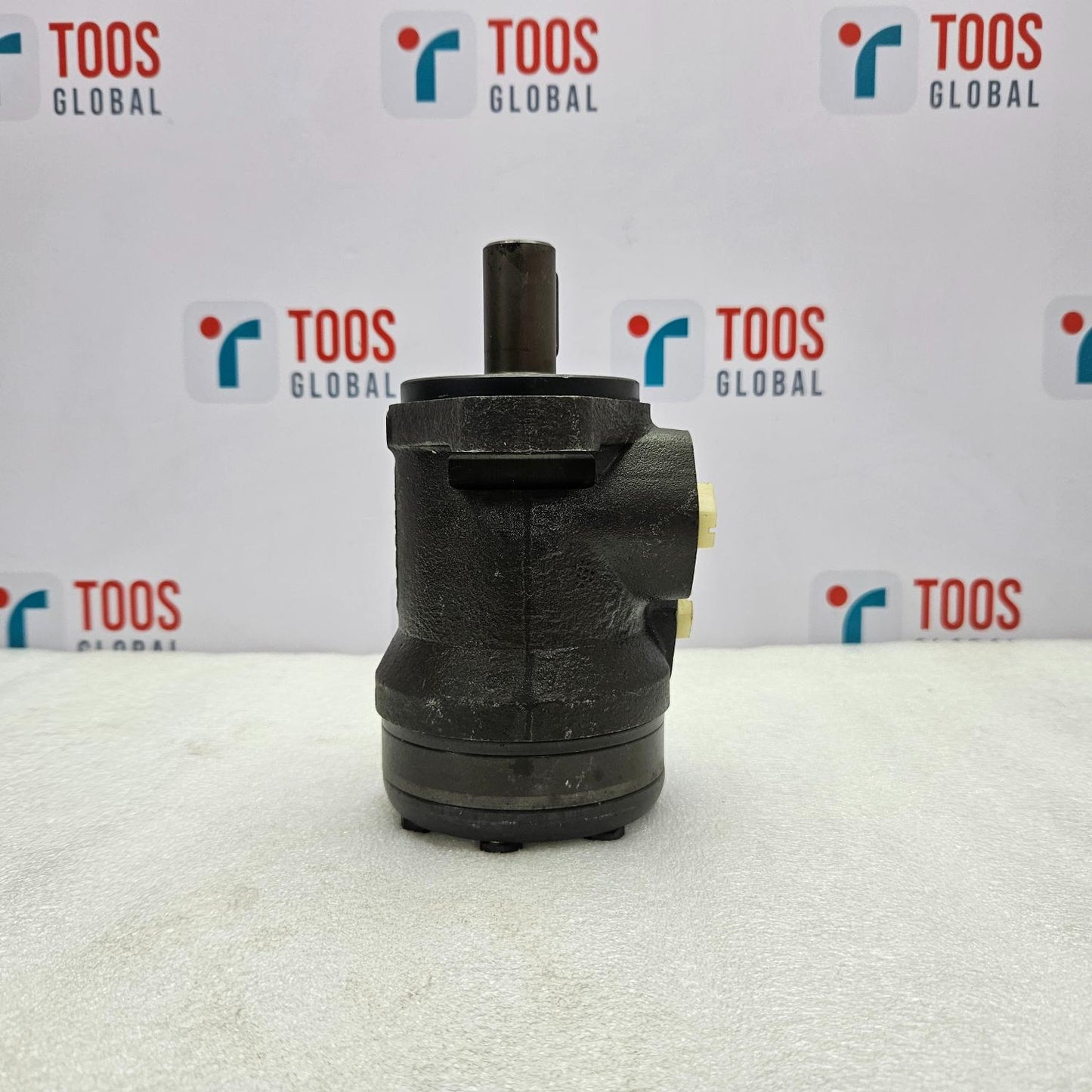DANFOSS OMR-100 HYDRAULIC MOTOR 151-0212-4 NEW