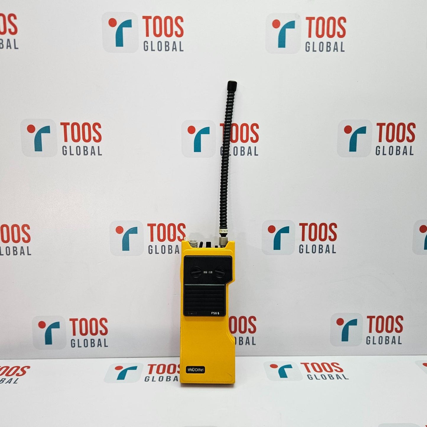 DITTEL FSG 5 VHF-AM-TRANSCEIVER WITH ADAPTER