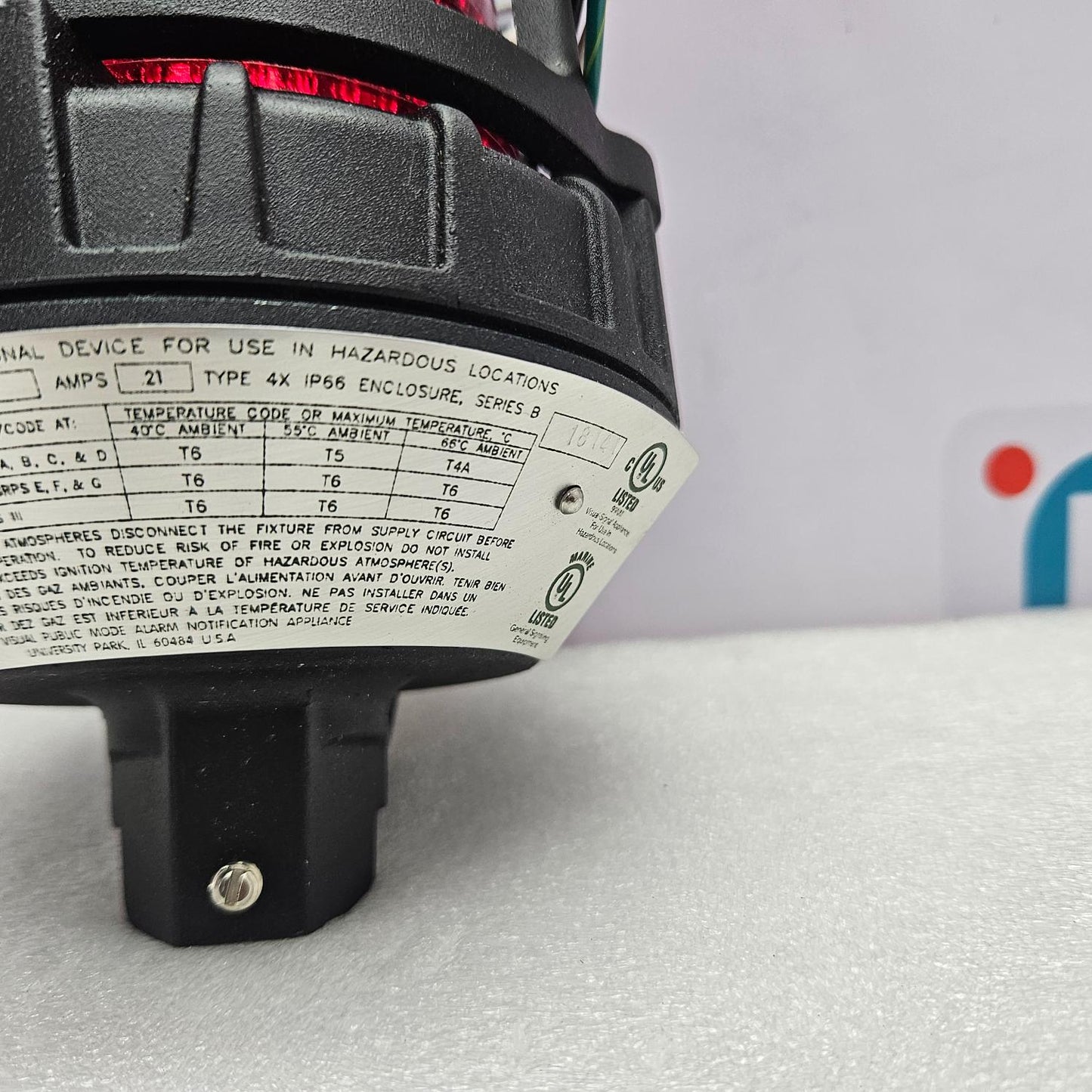FEDERAL SIGNAL 191XL-120-240R LED VISUAL SIGNAL DEVICE NEW