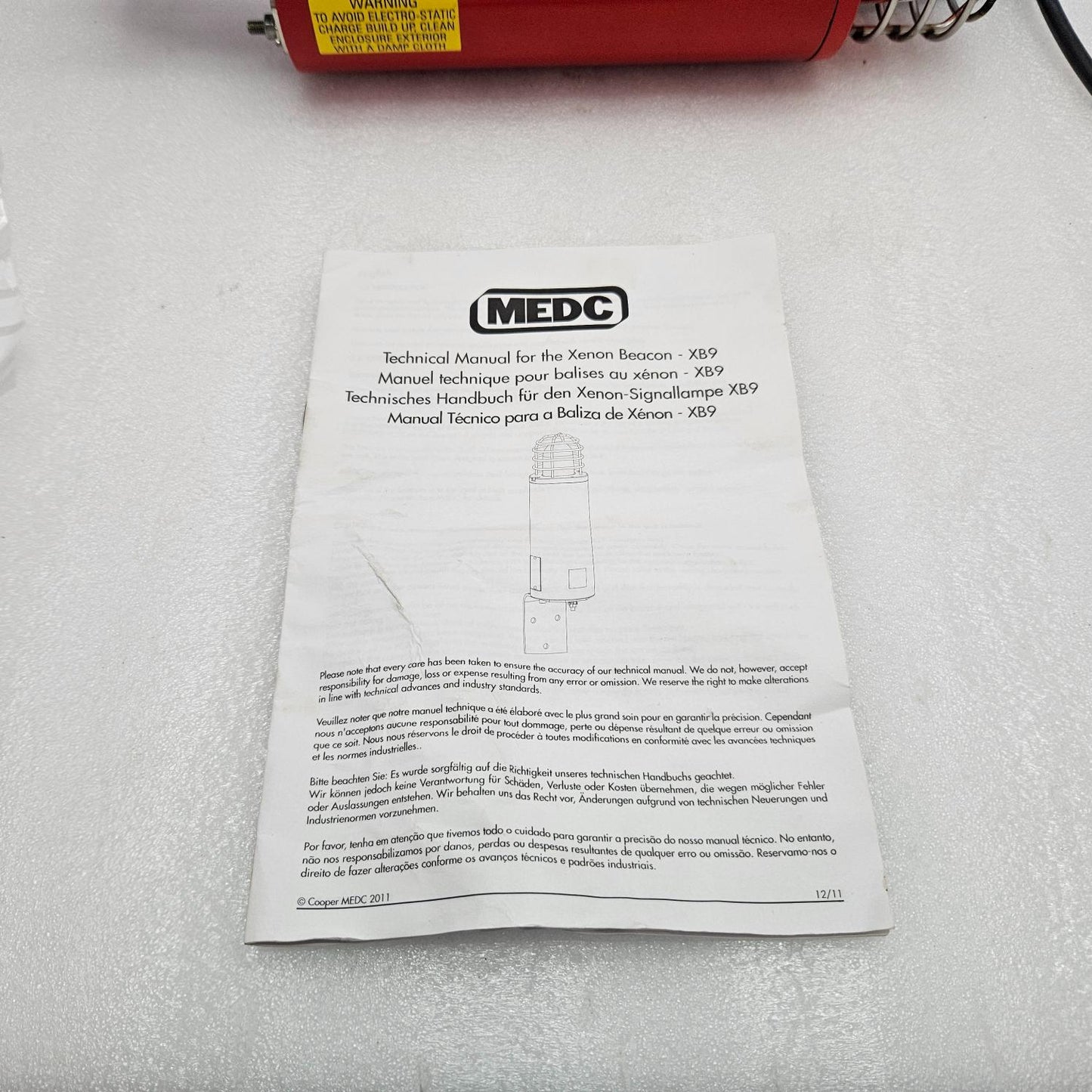 MEDC XB9 JOULE XENON BEACONS XB9DM24006AYYCBR NEW