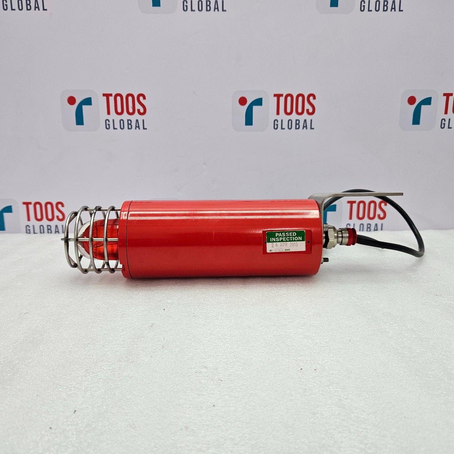 MEDC XB9 JOULE XENON BEACONS XB9DM24006AYYCBR NEW