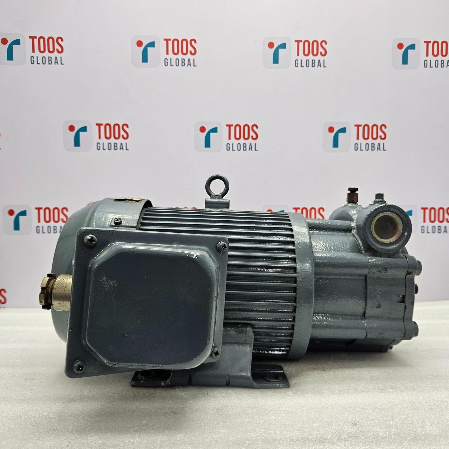 MIURA MRT-M25S FEED PUMP on a white surface with 'TOOS GLOBAL' branding in the background.