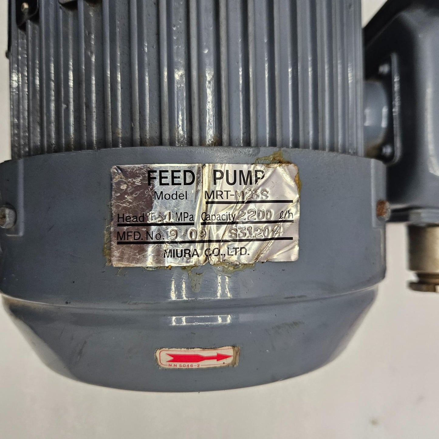 MIURA MRT-M25S FEED PUMP with visible miura branding and model MRT-M25S information on a white background