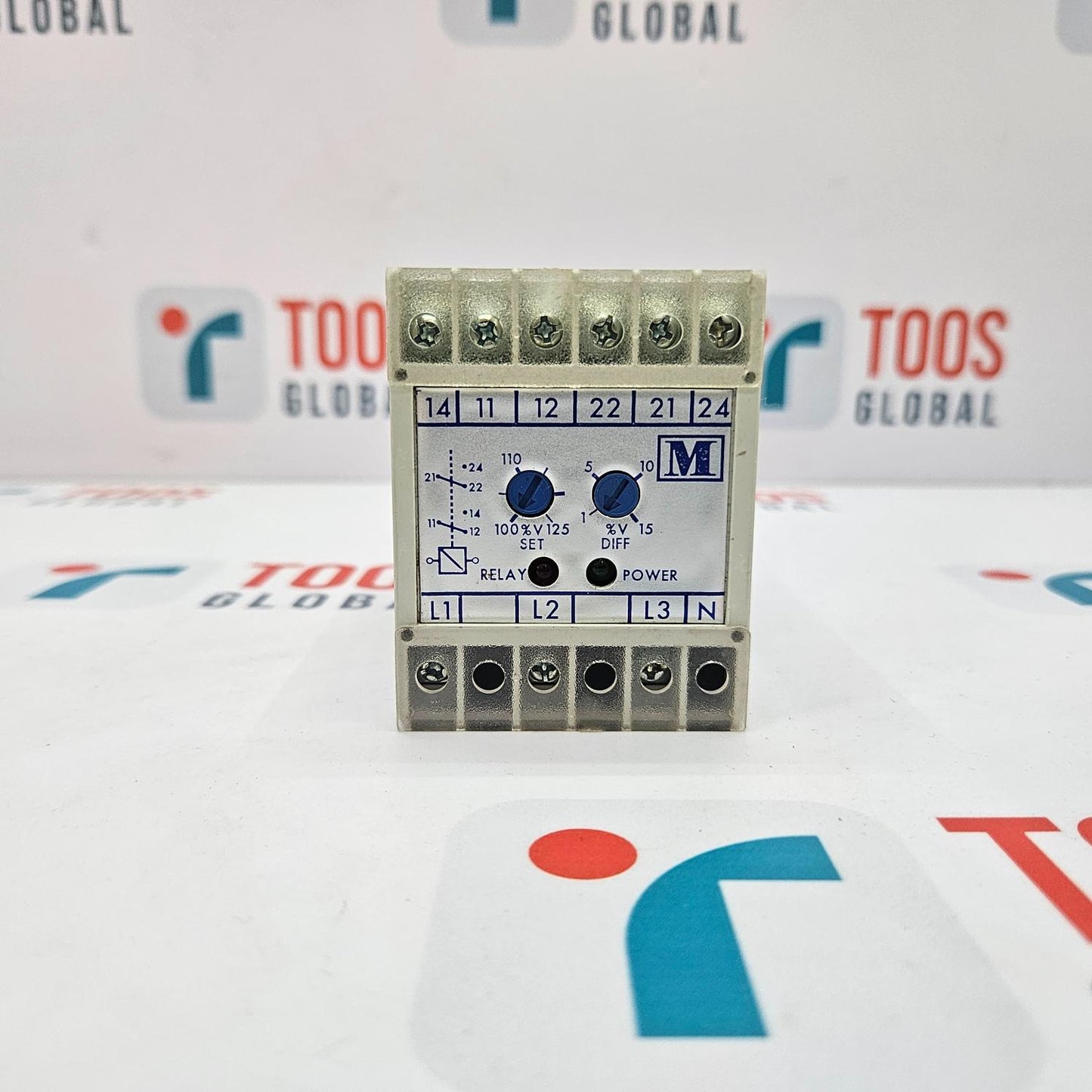 MULTITEK M200-V330 VOLTAGE RELAY 3 PHASE 3 W VOLTAGE OVER TRIP