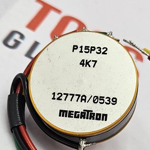 Megatron P15P32 4k7 Precision Potentiometer NEW