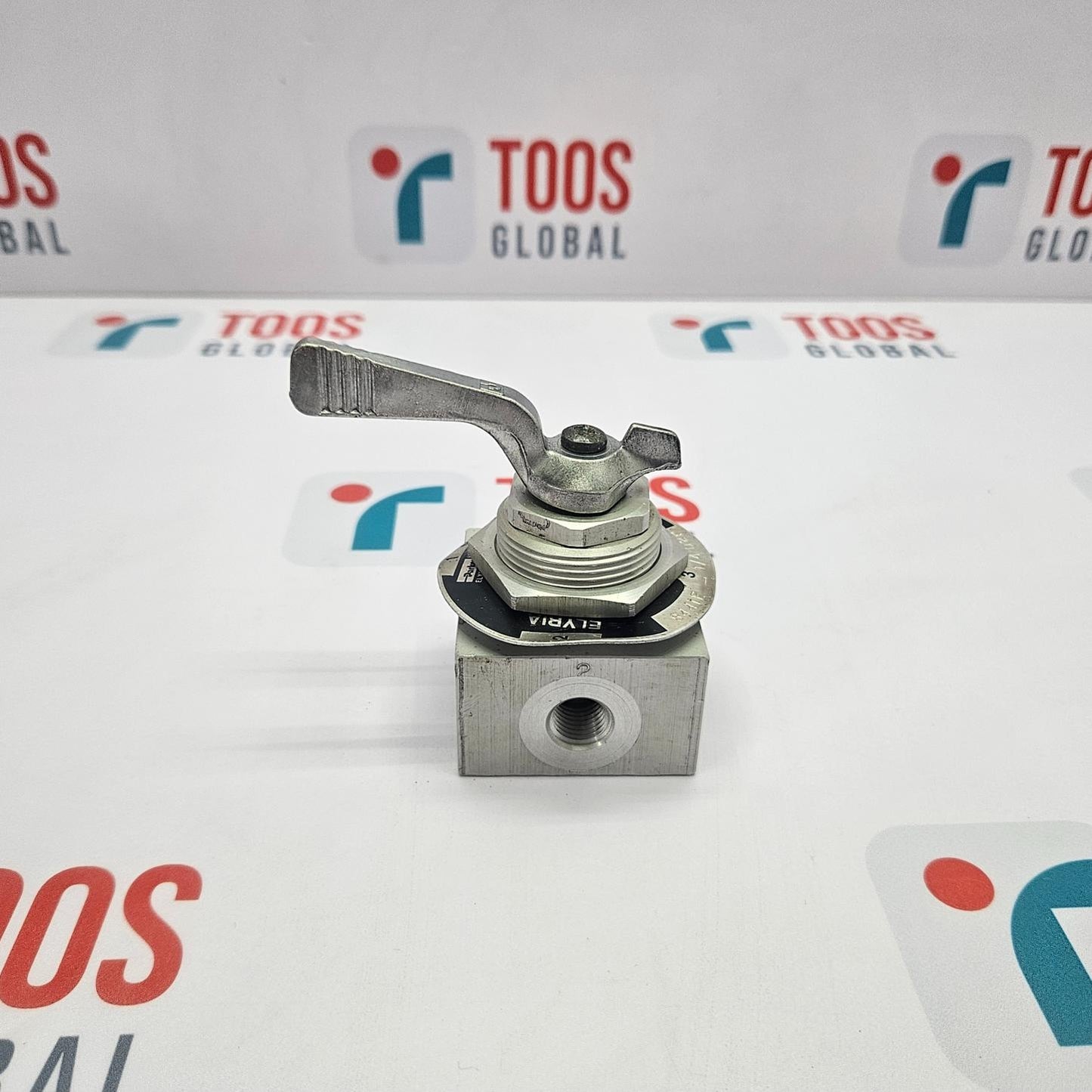 PARKER 8441E 1/4 D2P HYDRAULIC DIRECTIONAL CONTROL VALVE