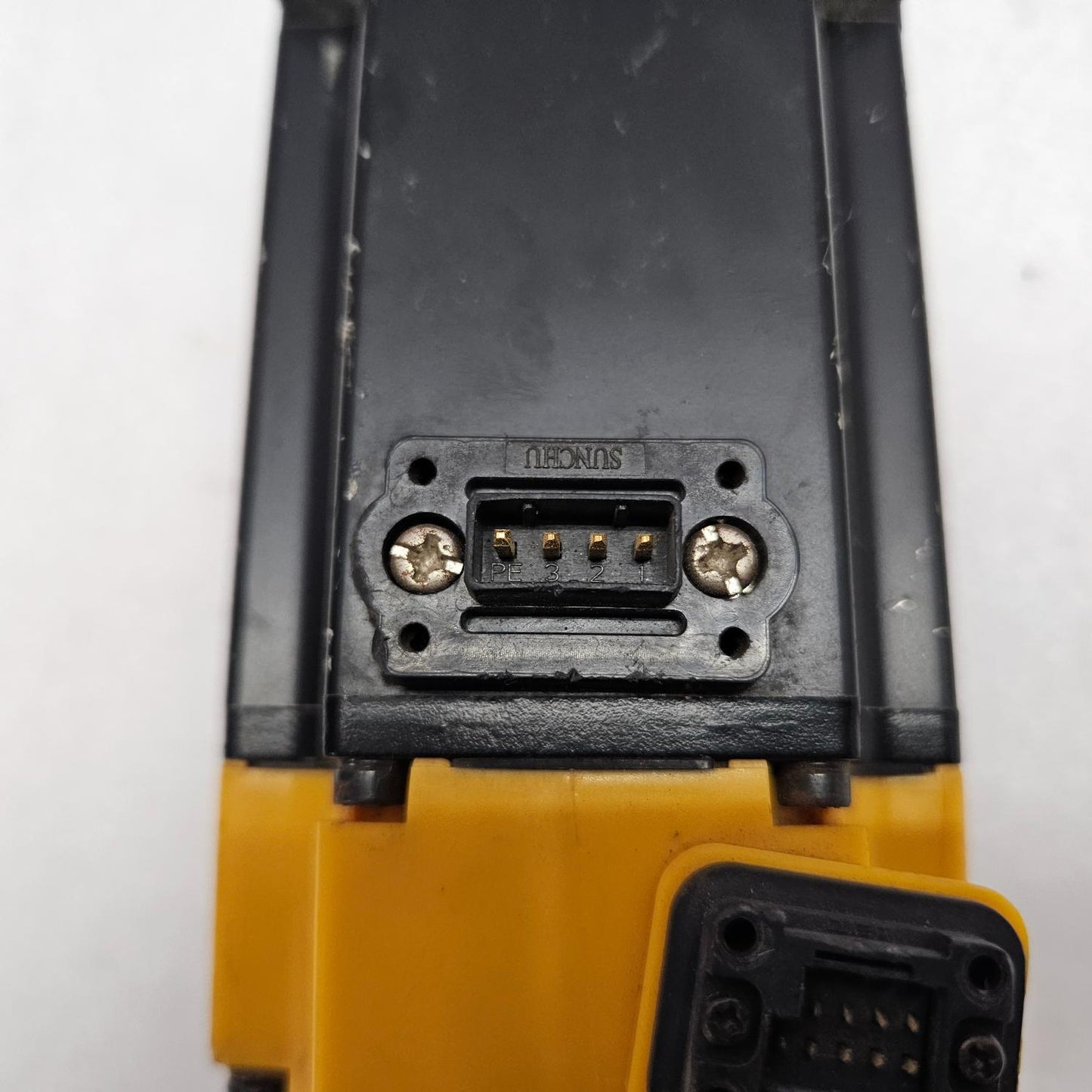 PARKER PM-FBL04AMK AC SERVO MOTOR 400W 3000RMP
