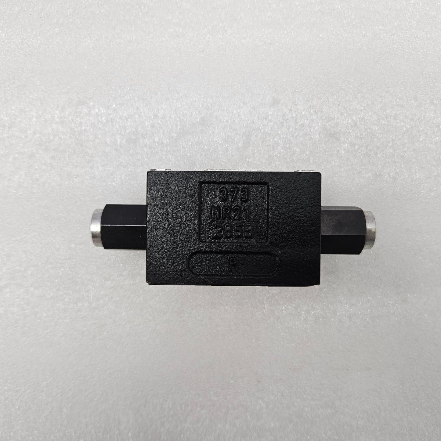 Parker D1VP001CN9091 Directional Control Valve New