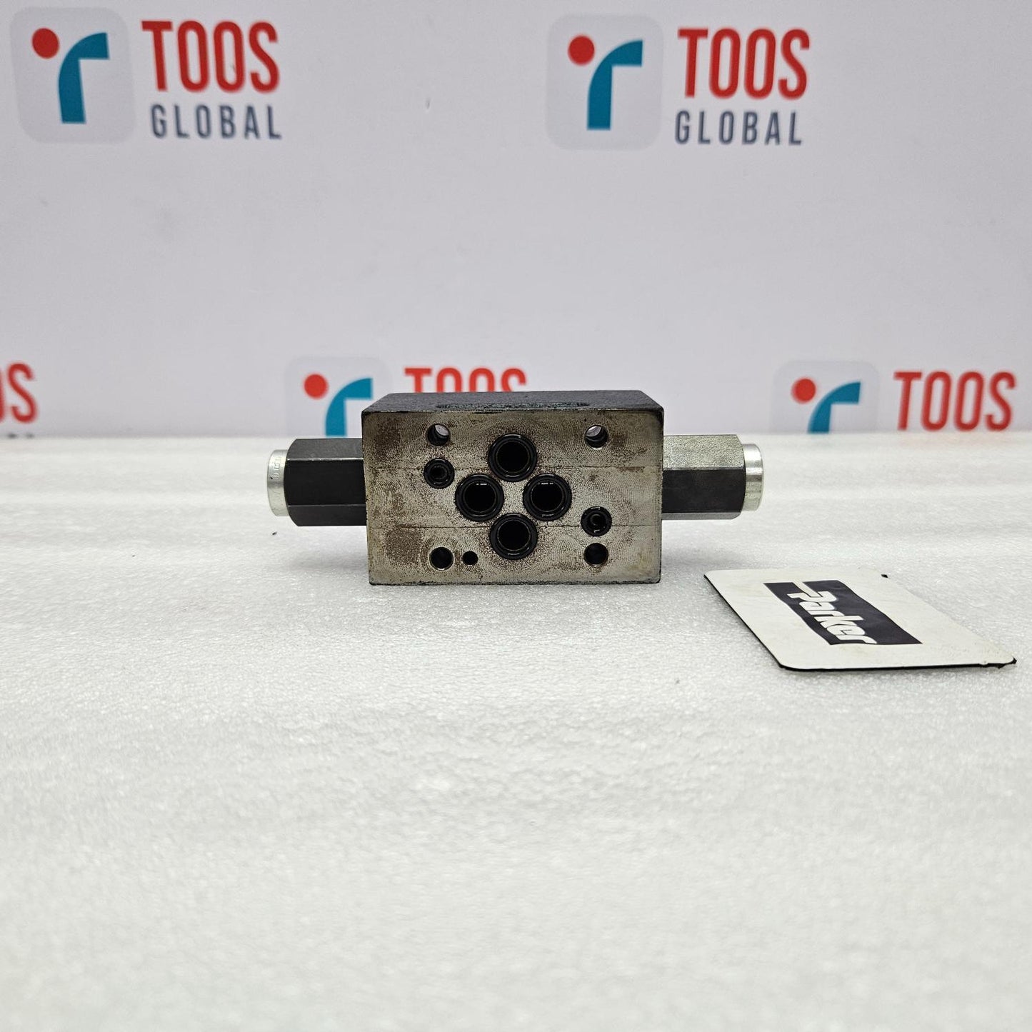 Parker D1VP001CN9091 Directional Control Valve New