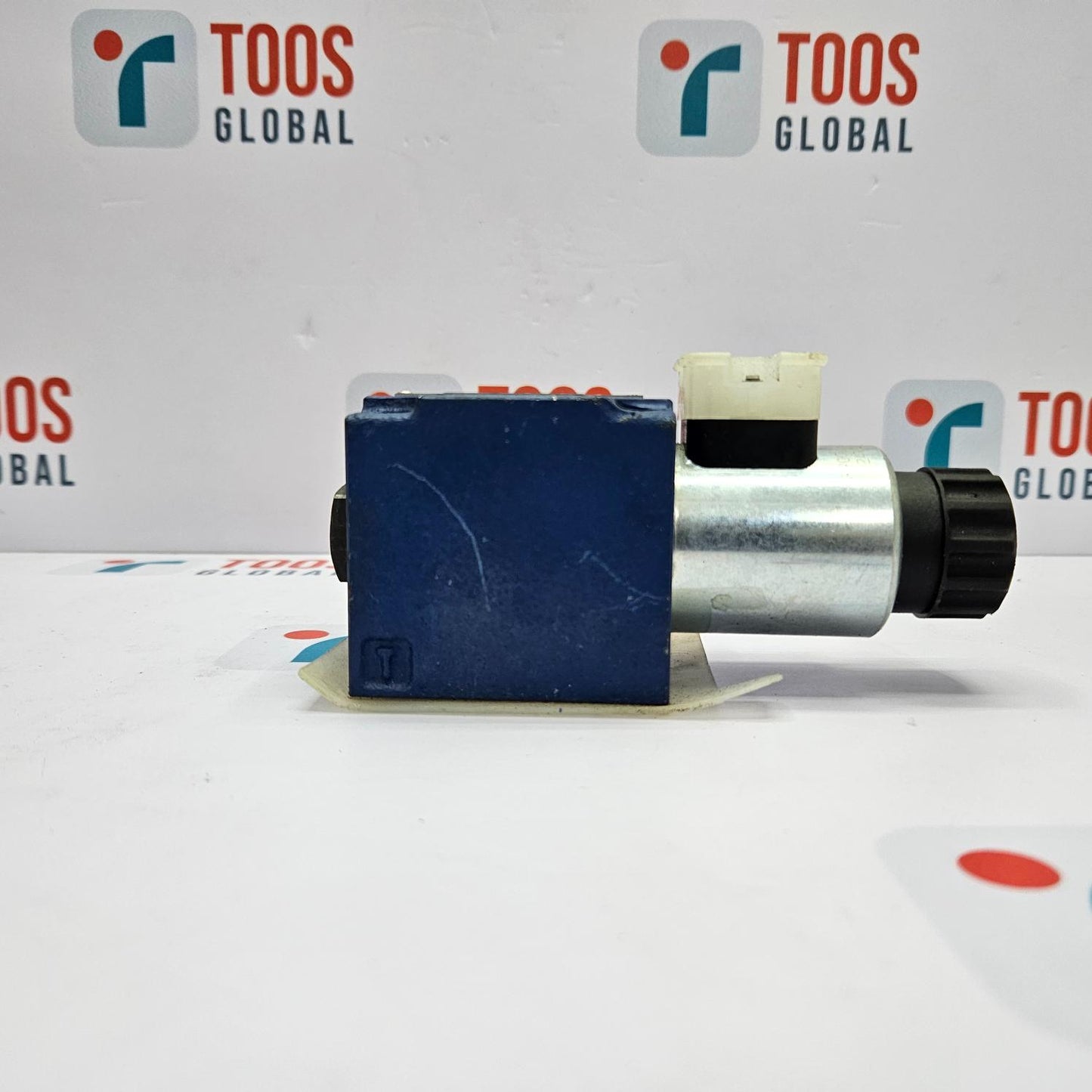 Rexroth R900086685 POPPET DIRECTIONAL VALVE M-3SED10CK13/350CG24N9K4