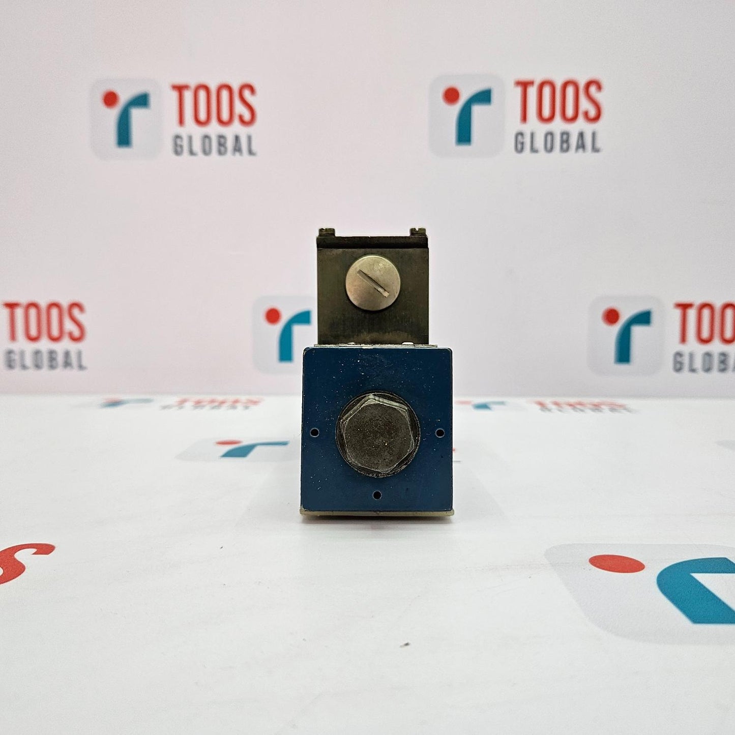 Rexroth R900935387 Hydraulic Valve D60/EG24NEXZ2 With GZ45-2-A