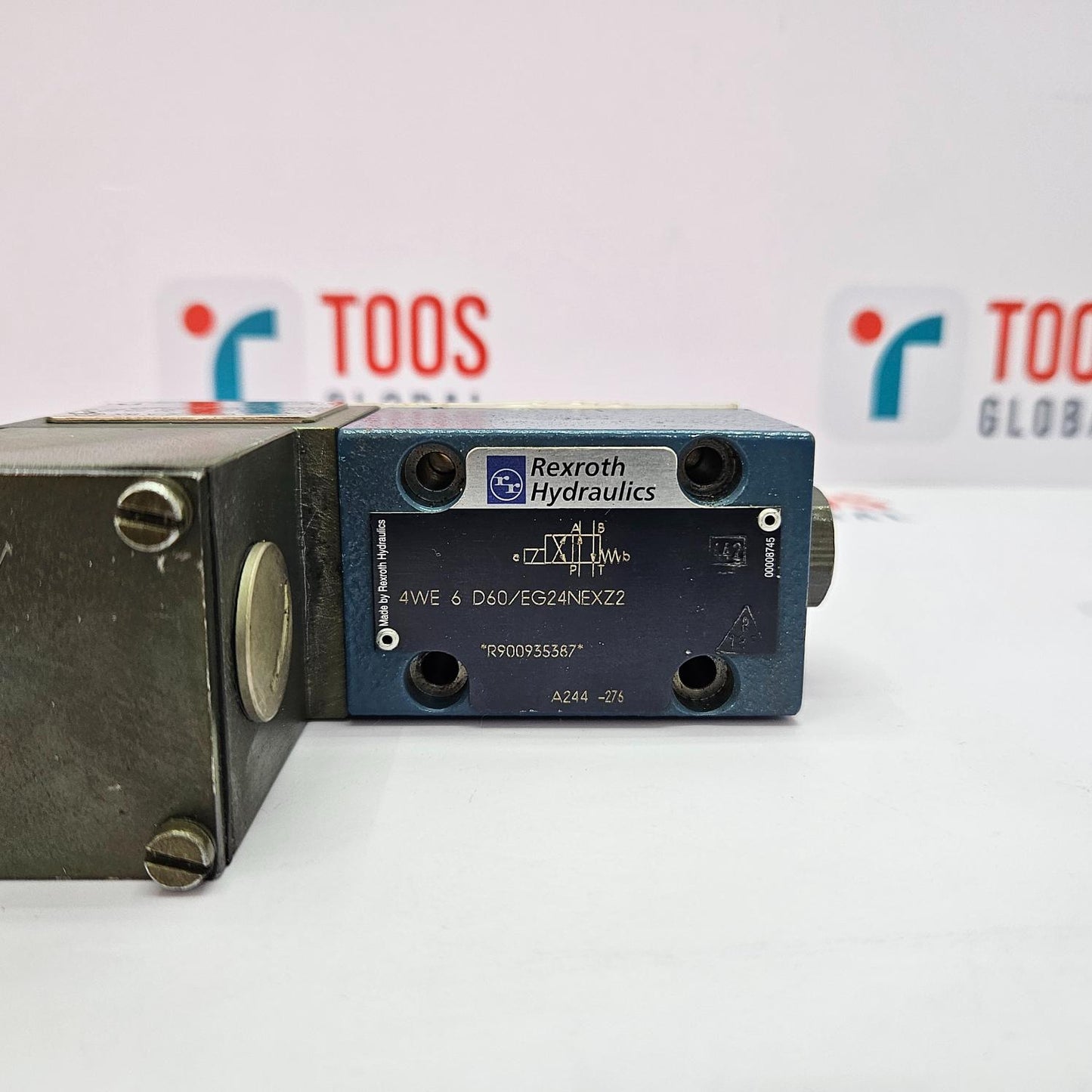Rexroth R900935387 Hydraulic Valve D60/EG24NEXZ2 With GZ45-2-A