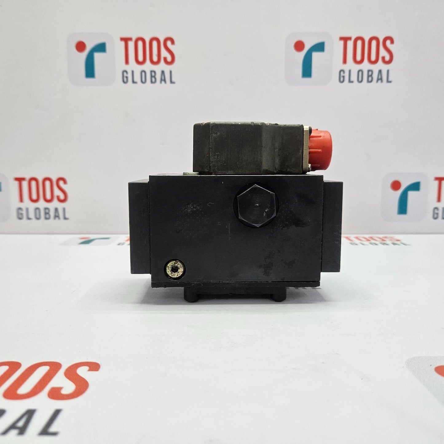 Rexroth R901113388 Servo Valve 4WS2EM10-51/30B11ET315K8DV New