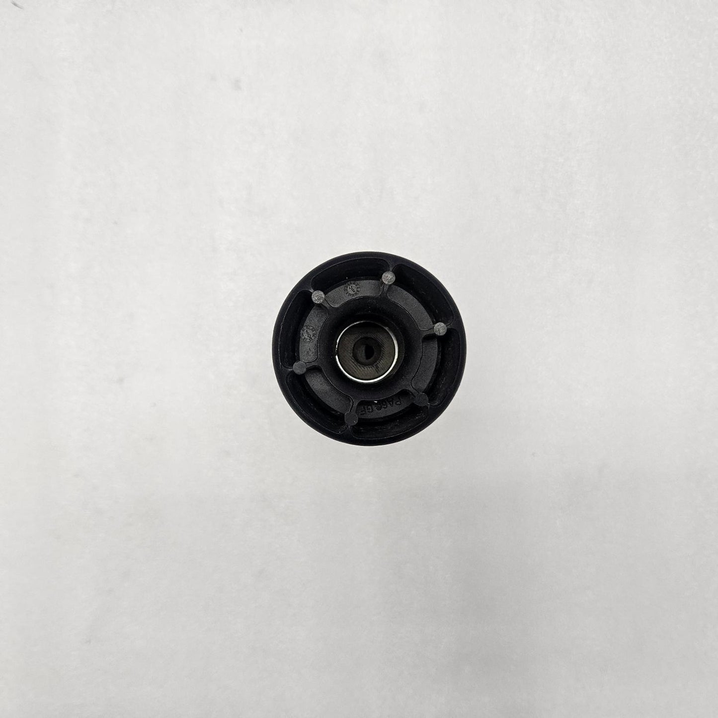 STAHL 8570/12-306 PLUG 3-POL 16A 200-250V NEW