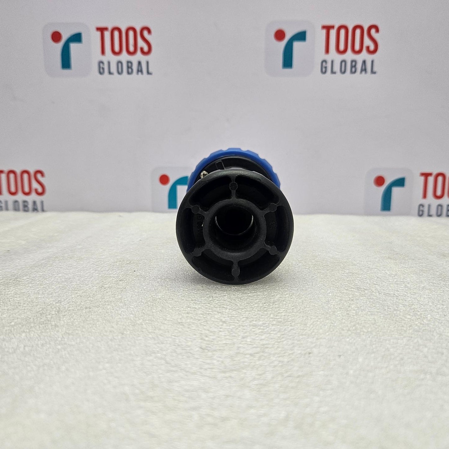 STAHL 8570/12-306 PLUG 3-POL 16A 200-250V NEW
