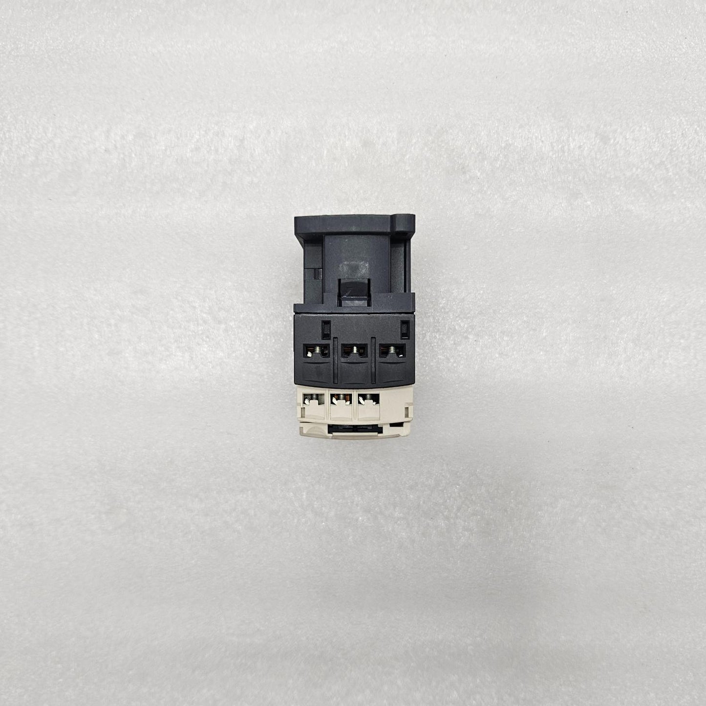 TELEMECANIQUE LC1D09P7 CONTACTOR SQUARE D 230V 50/60HZ