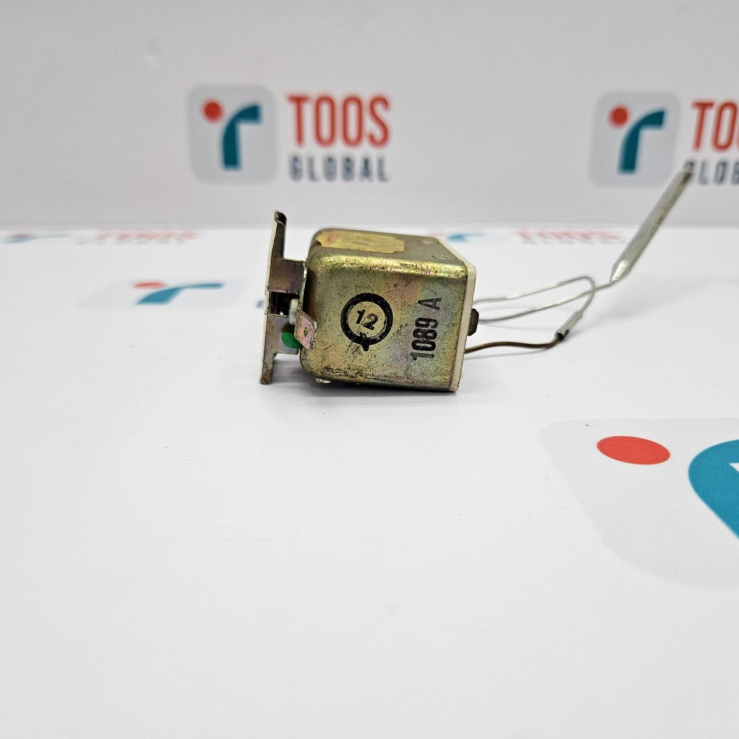 JUMO EM-5 PANEL-MOUNTED THERMOSTAT