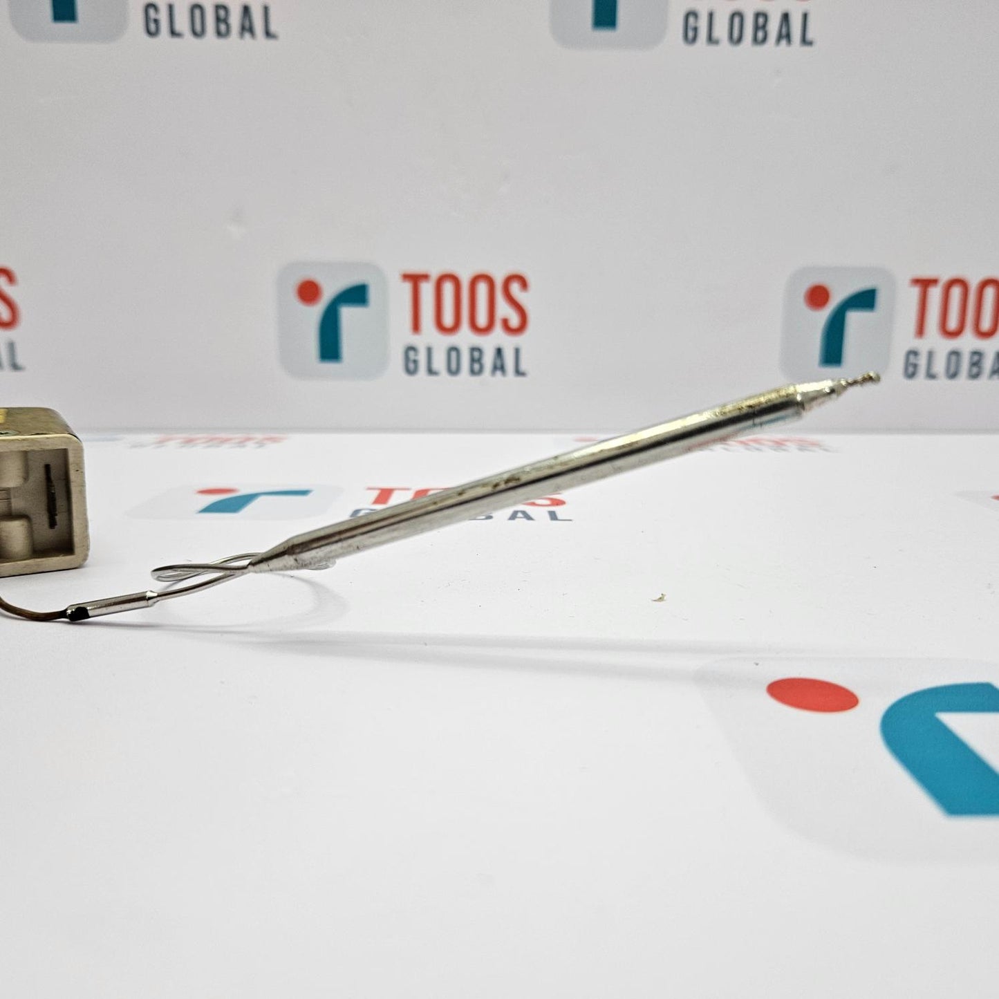 JUMO EM-5 PANEL-MOUNTED THERMOSTAT