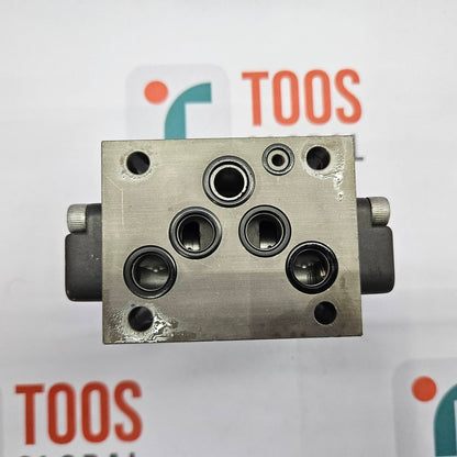 Rexroth R900379192 Servo Valve 4WS2EM10-45/30B2ET315Z8DM NEW