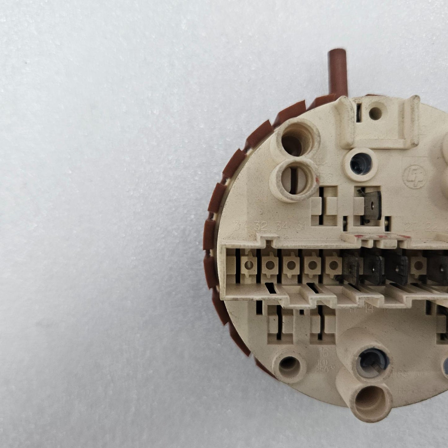 SPEED QUEEN 990-4048 46E00 WASHER WATER LEVEL SWITCH