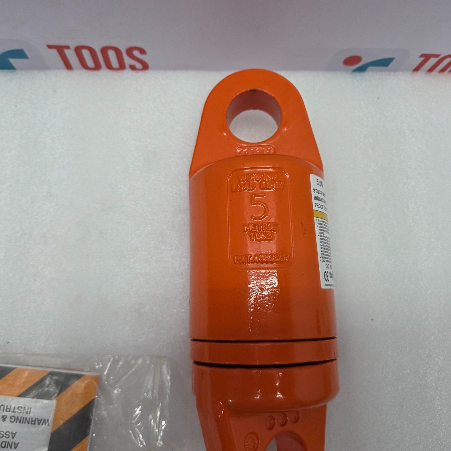 CROSBY SWIVEL 5-S-5 5.TON PAT NO-4669907 TACKLE BLOCK AND SHEAVE ASSEMBLY