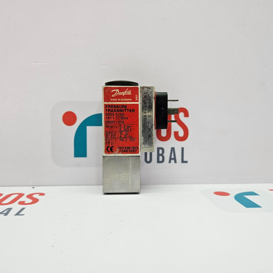 DANFOSS MBS5100 PRESSURE TRANSMITTER 060N1076 0...6 BAR Pressure transmitter on a white background