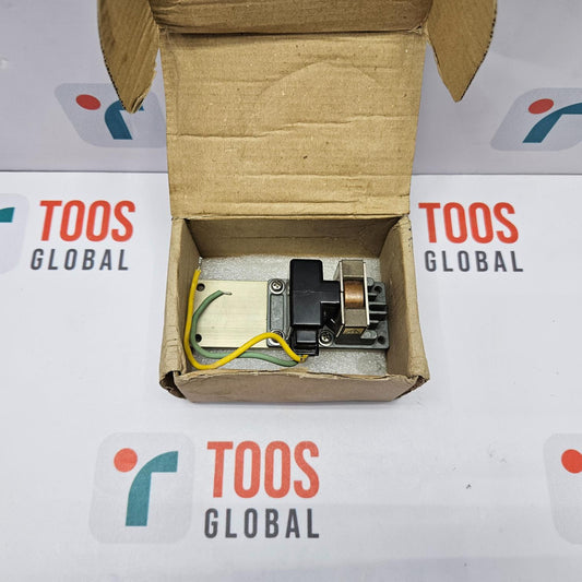 Open cardboard box with mechanical components inside, branded 'Tools Global' on a white background.