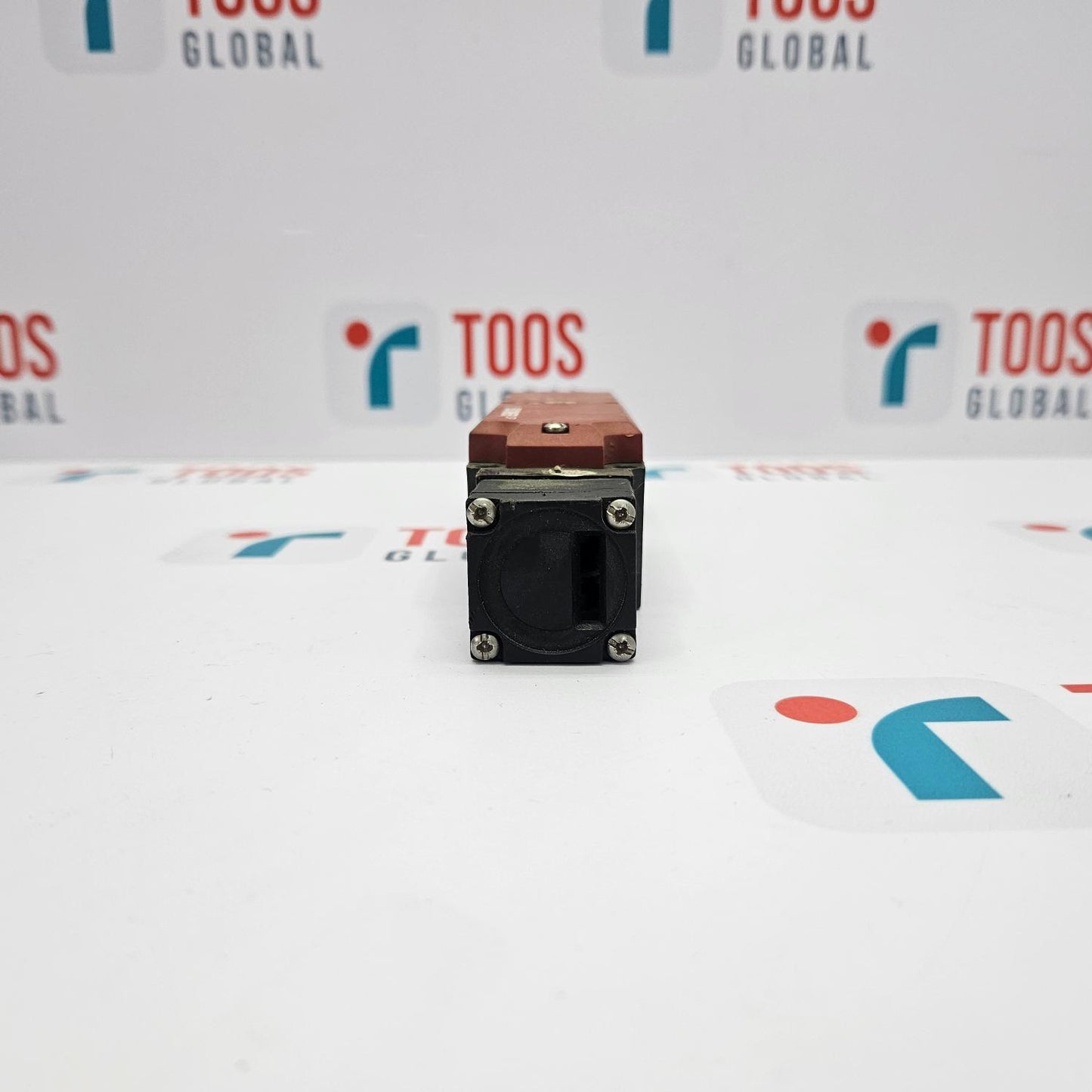 EUCHNER TP4-2131A024M SAFETY SWITCH