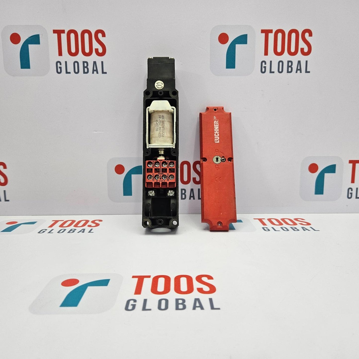 EUCHNER TP4-4141A024M SAFETY SWITCH