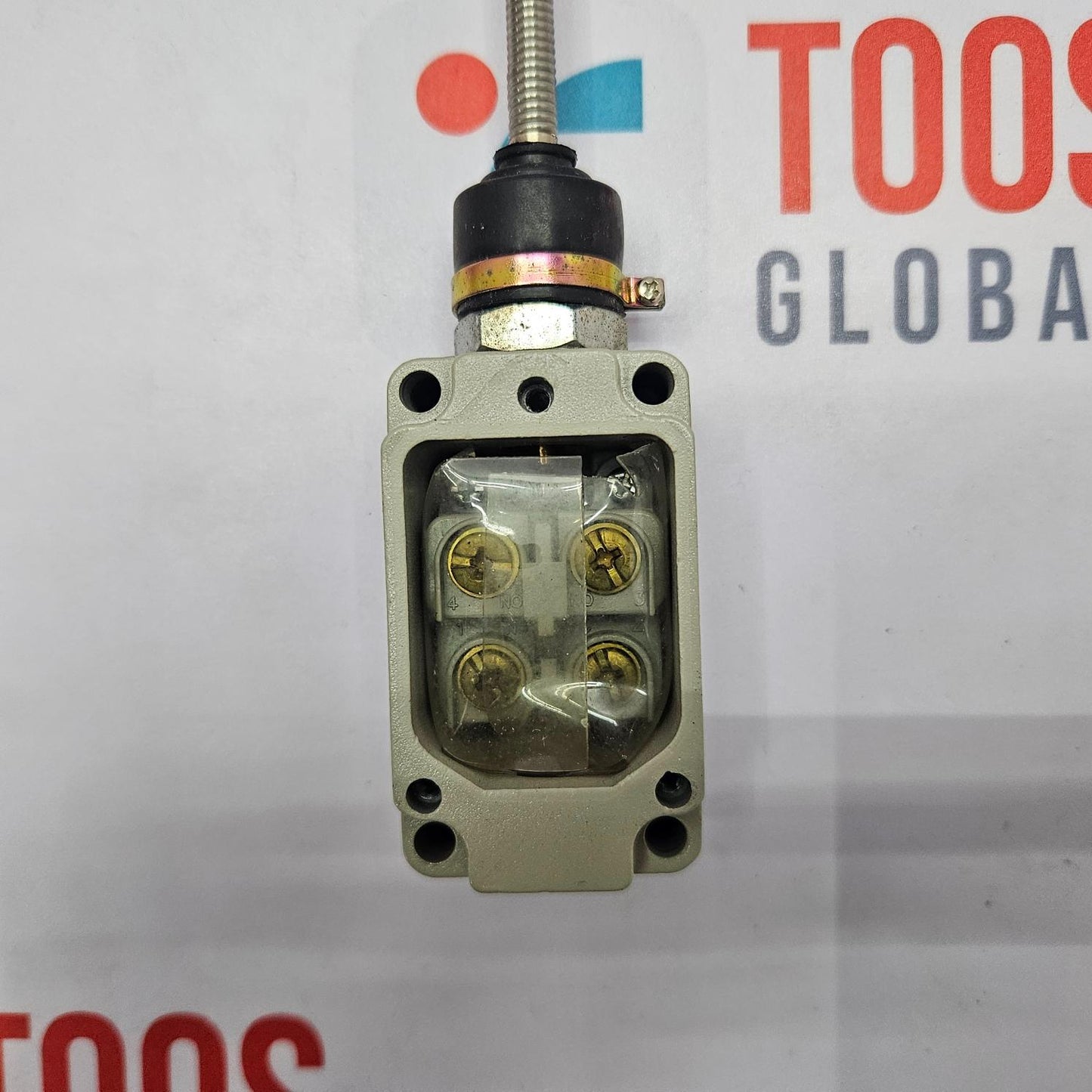 HANYOUNG NUX HY-M909 LIMIT SWITCH LOT 0F 2