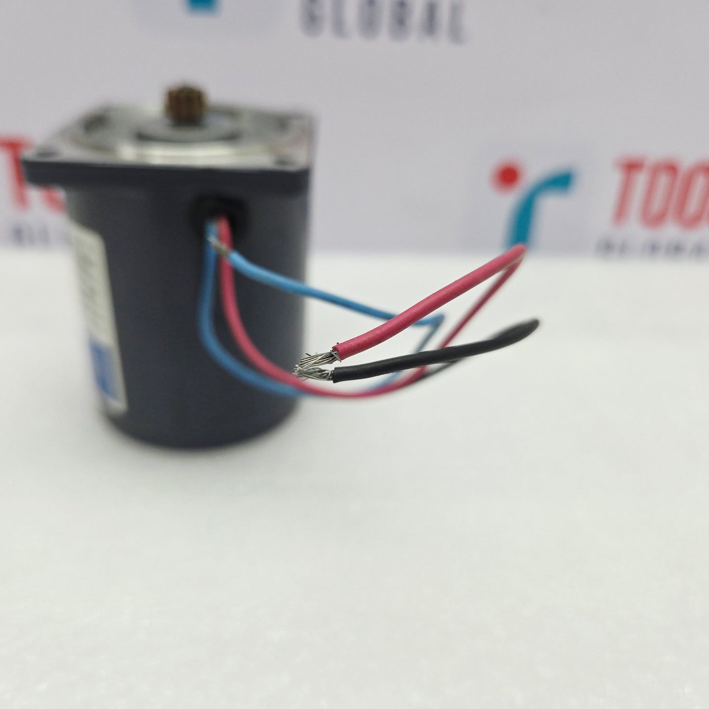 HKC S6R10DB-HK47 REVERSIBLE MOTOR