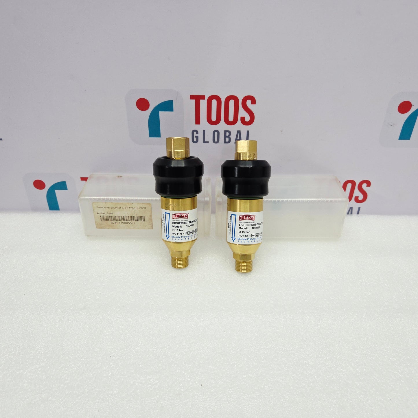 IBEDA DS2000 FLASHBACK ARRESTOR with black caps on a white surface, branded 'TOOS GLOBAL'.
