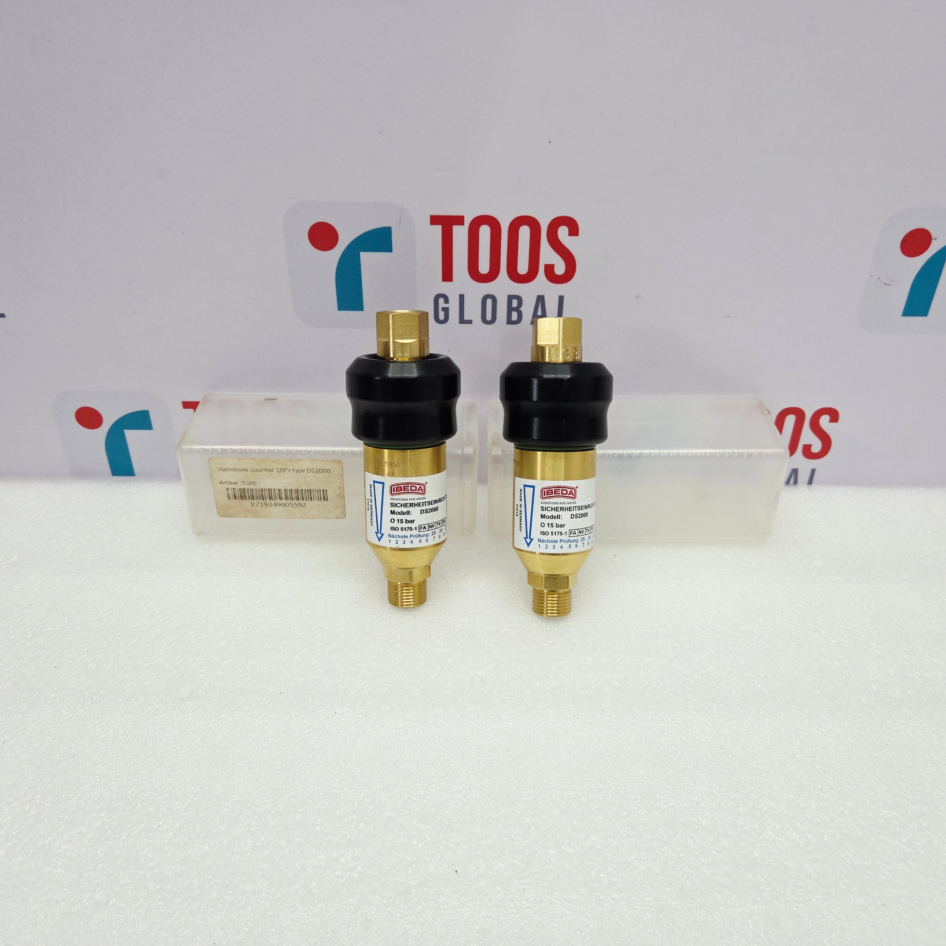 IBEDA DS2000 FLASHBACK ARRESTOR with black caps on a white surface, branded 'TOOS GLOBAL'.