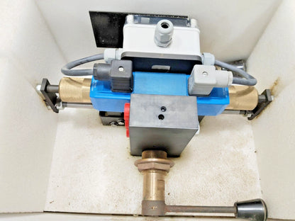 Kongsberg Door Control Valve Assembly R/h Part No. AEE6013-GP2 Mechanical device with various components on a white background