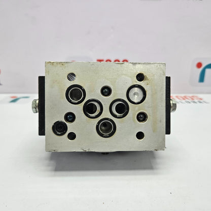 MOOG D631-009CA SERVO VALVE H20F1GMANBRM