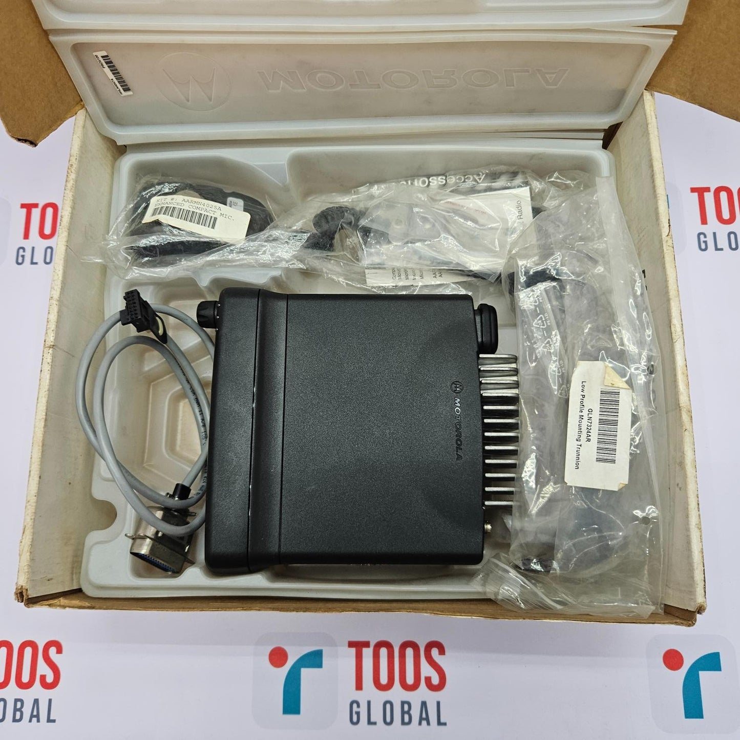 MOTOROLA PRO 5100 LAM25RKD9AA2AN PROFESSIONAL RADIO