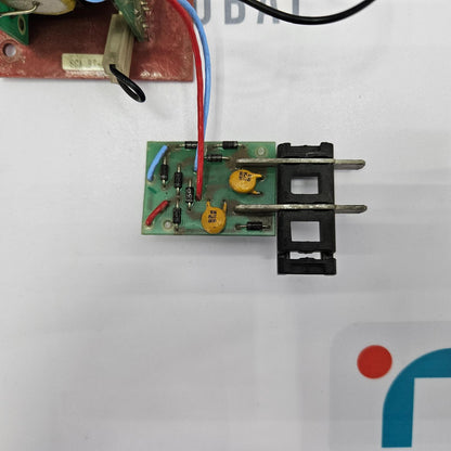Merlin Gerin MNR-UV Undervolatge Release 685 692