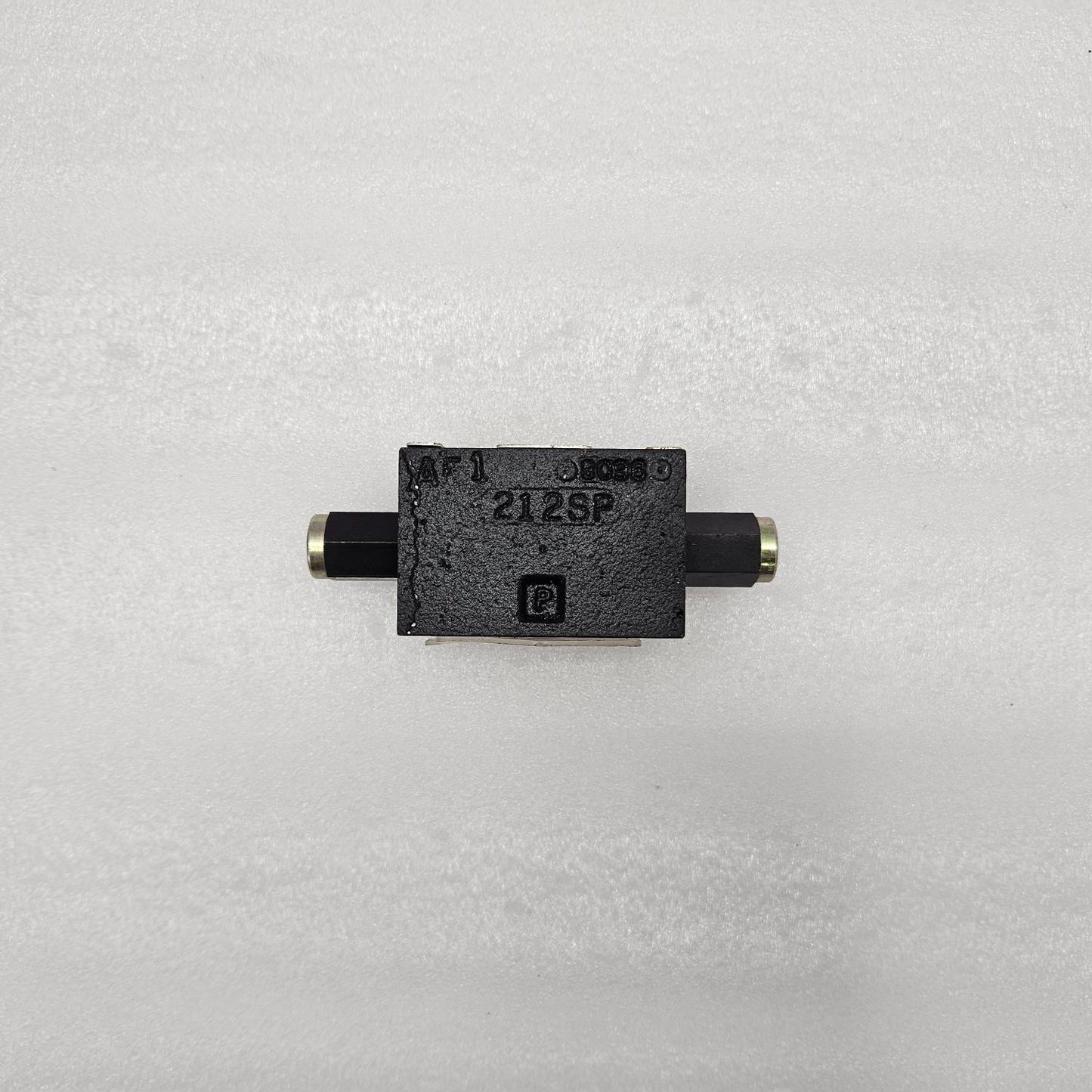 PARKER D1VP1CN9070 PILOT VALVE NEW