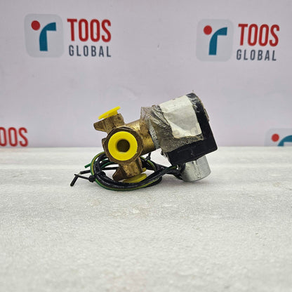 Parker 04F48S2106ACF4C01, 4-Way Solenoid Valve 24 V, 1/4 NPT, 10-150 Psi with wiring on a white background featuring 'TOOS Global' branding.