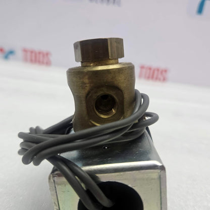 Parker 7730-011-SA Solenoid Valve New