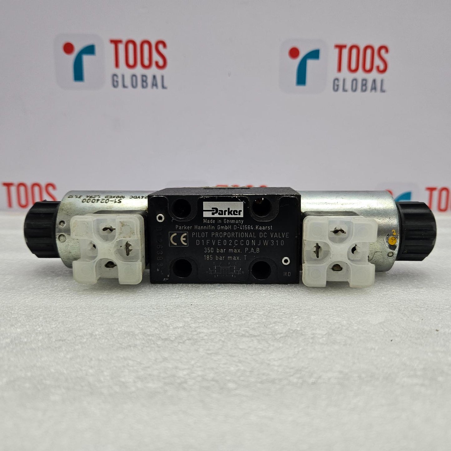 Parker D1FVE02CC0NJW310 Pilot Proportional Directional Control Valve