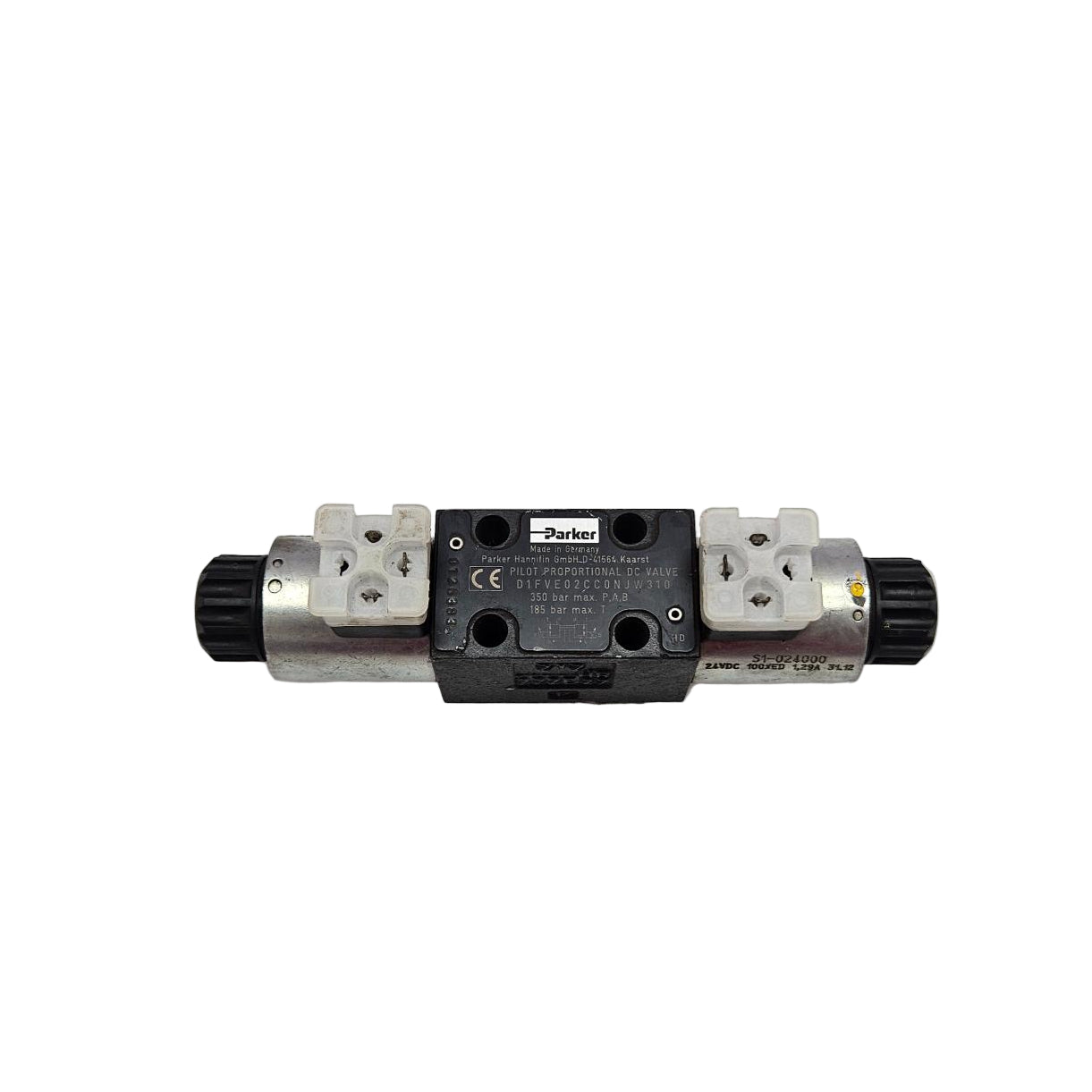 Parker D1FVE02CC0NJW310 Pilot Proportional Directional Control Valve on a white background with 'TOOS' branding.